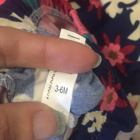 NEW in bag!! Hoodie and pant coral set Sz 3-6 mo - Picture 2 of 3